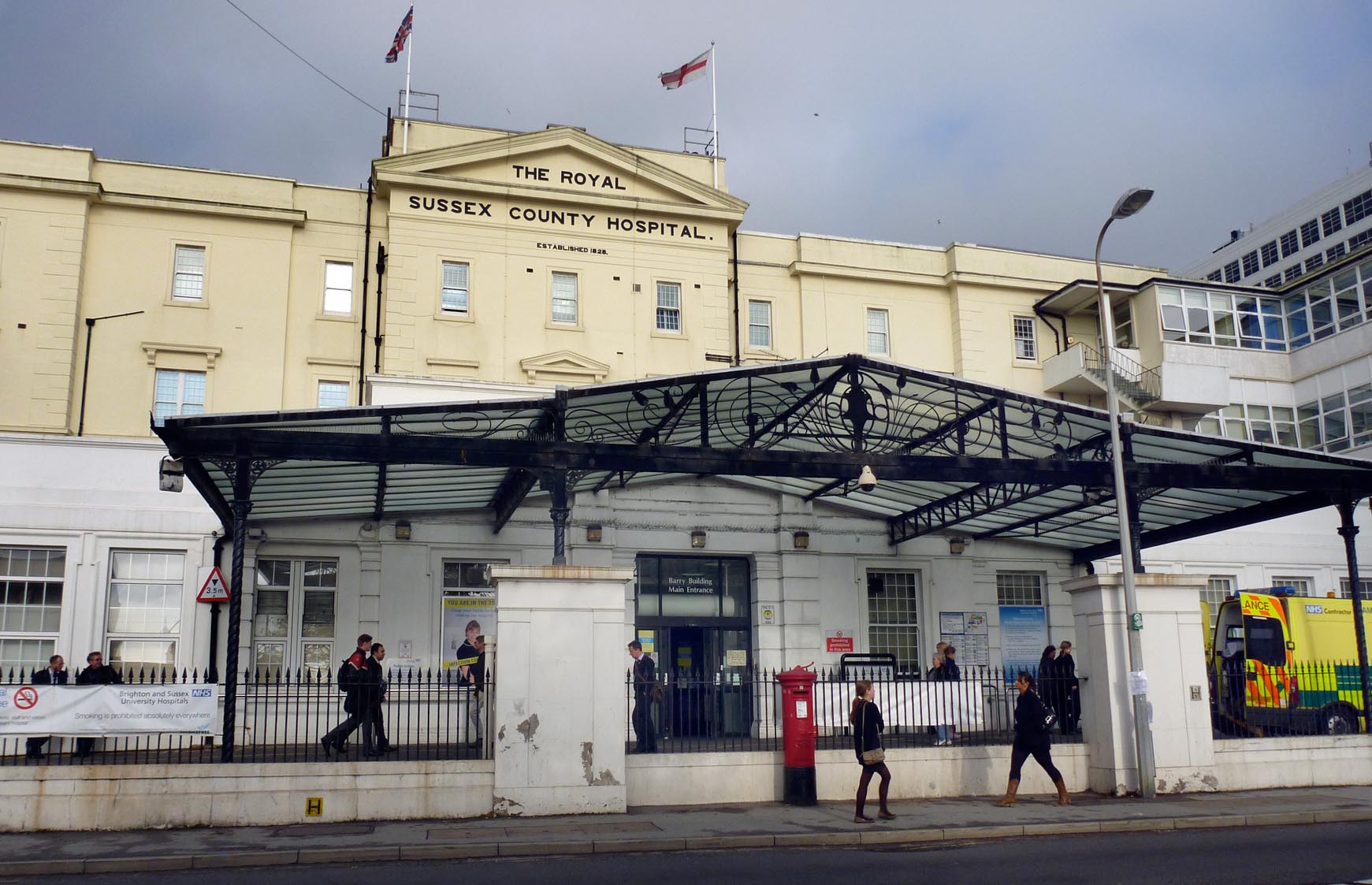 EPW041357 ENGLAND (1933). The Royal Sussex County Hospital, Brighton